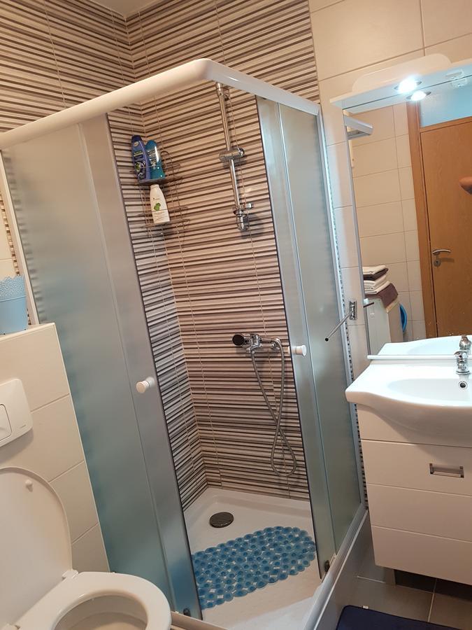 Apartman Dajana Ulcinj Exterior foto